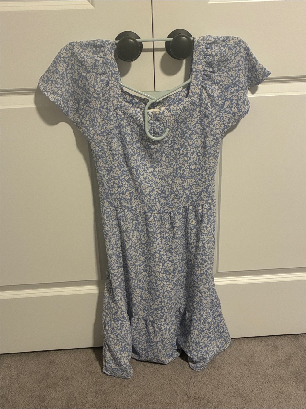 Women’s like new summer short sleeve dress